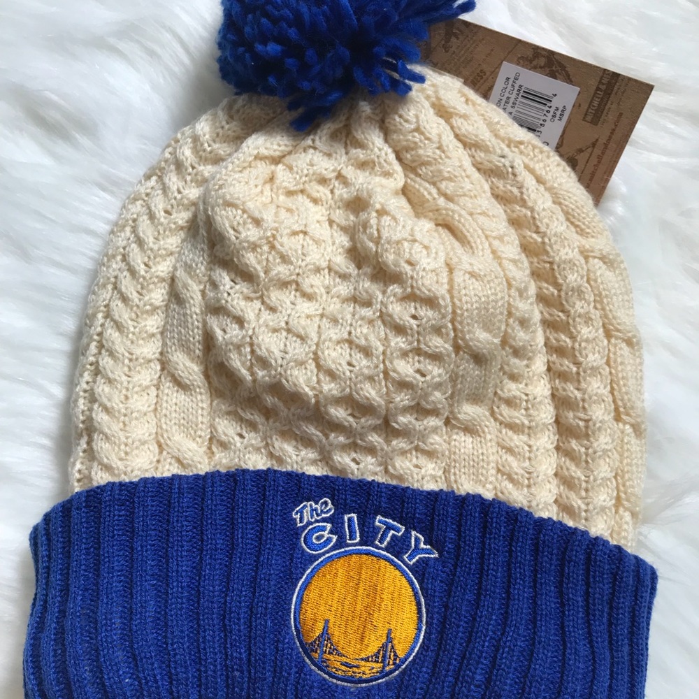 Brand new warriors beanie with Pom Pom